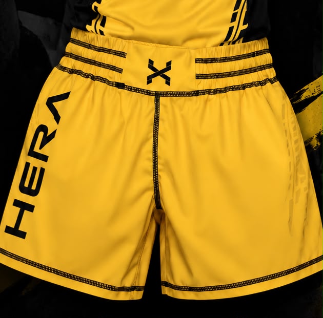 Short Amarelo Infantil